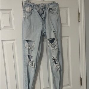 Trendy Distressed Women's Skinny Jeans in Light Blue